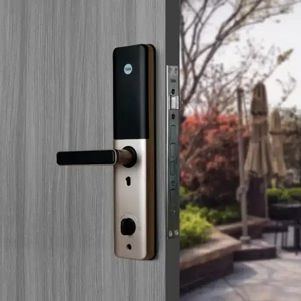 Khóa vân tay YALE YDME 200 NxT - Ảnh 3